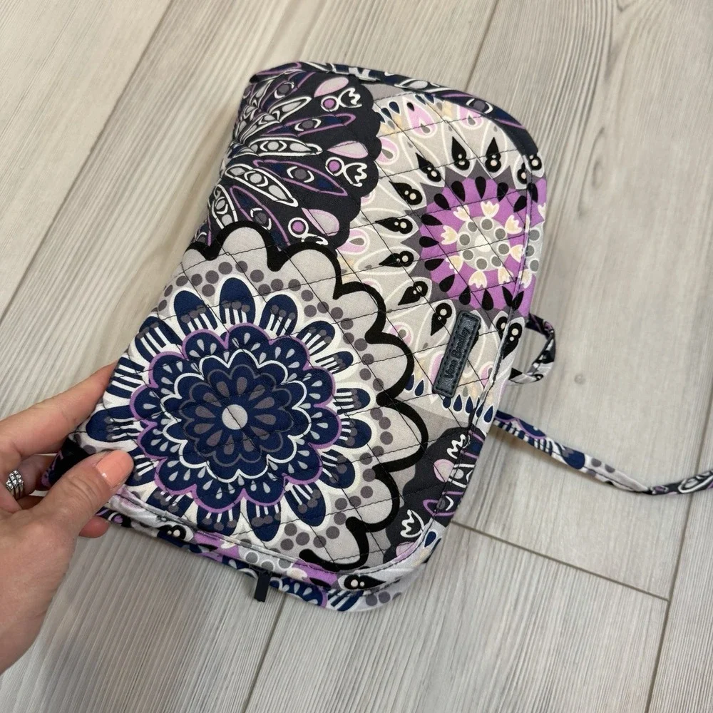 Vera Bradley Mimosa Medallion‎ Purple Blue Hanging Travel Cosmetic Bag